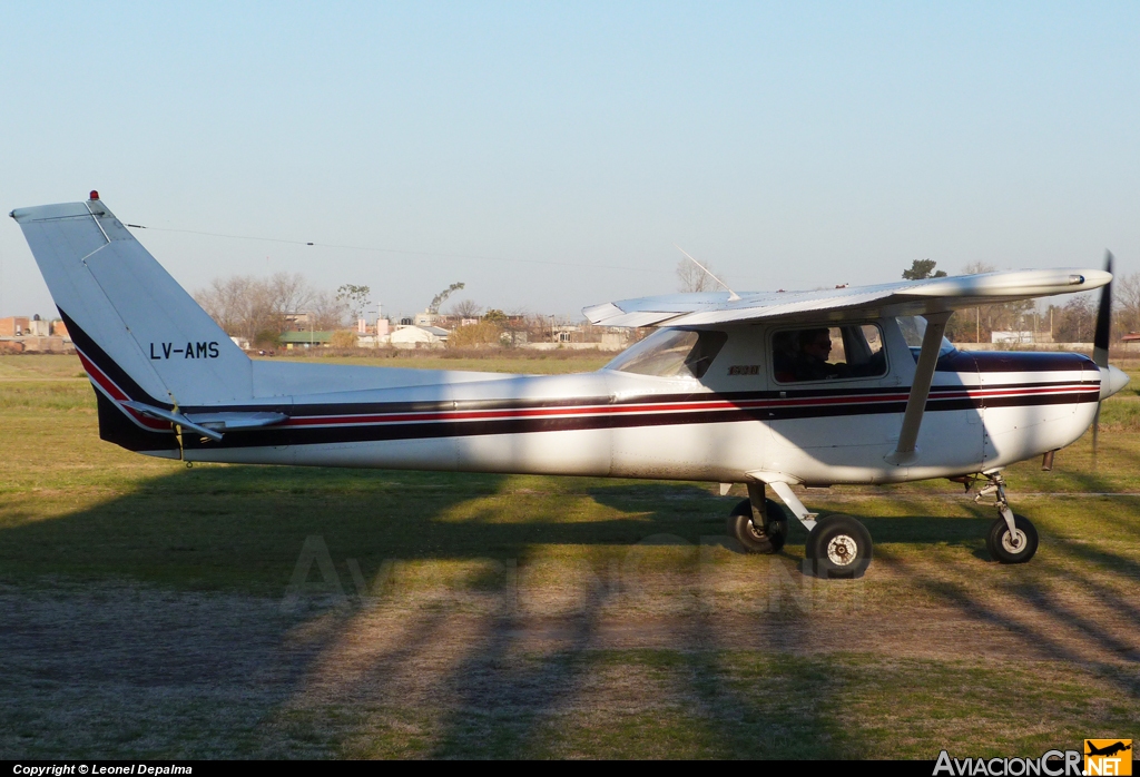 LV-AMS - Cessna 152 - Privado