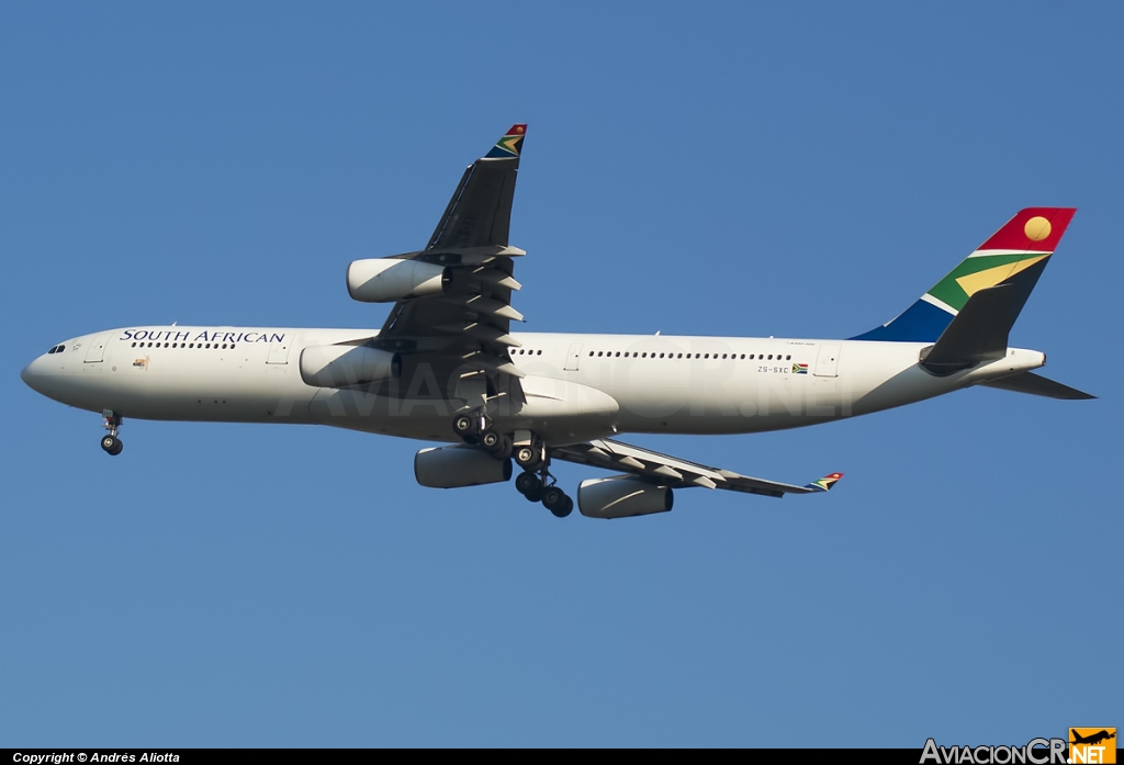 ZS-SXC - Airbus A340-313X - South African Airlines