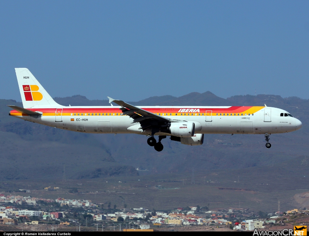 EC-HUH - Airbus A321-211 - Iberia