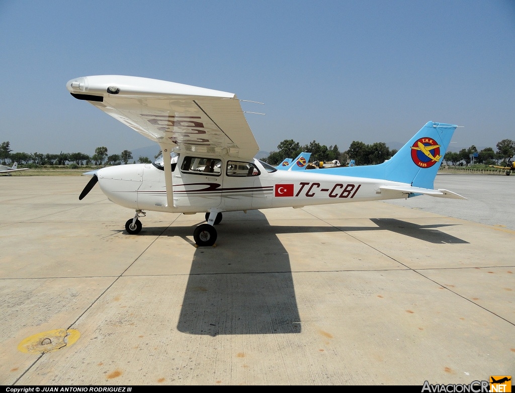 TC-CBI - Cessna 172S Skyhawk SP - Turkish Aeronautical Association