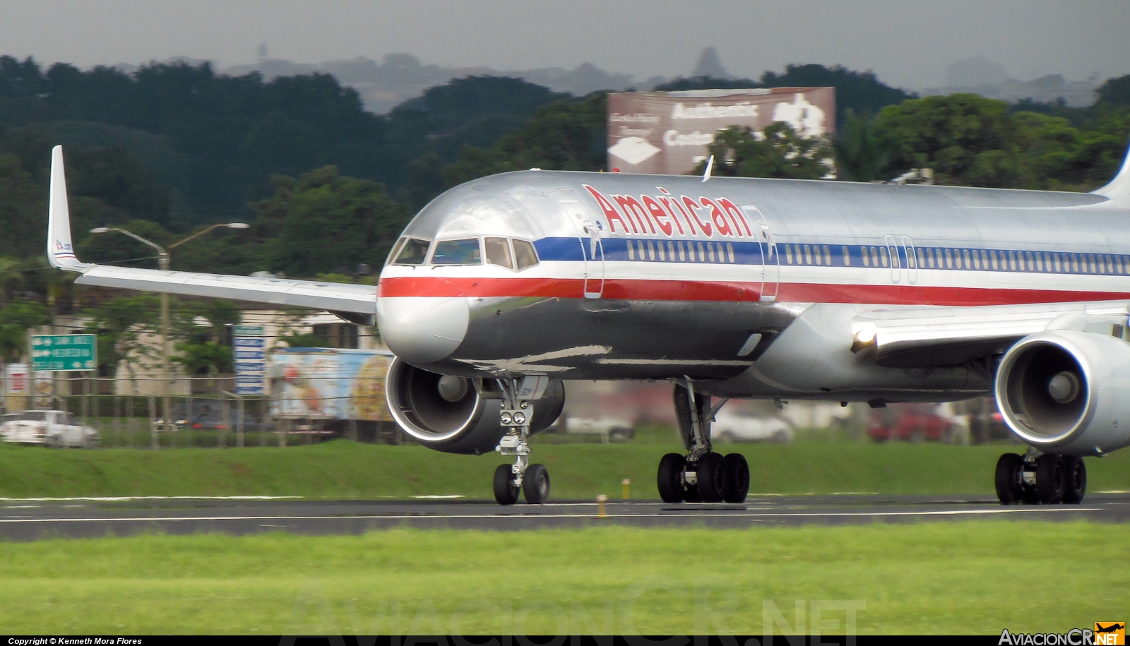 N682AA - Boeing 757-223 - American Airlines