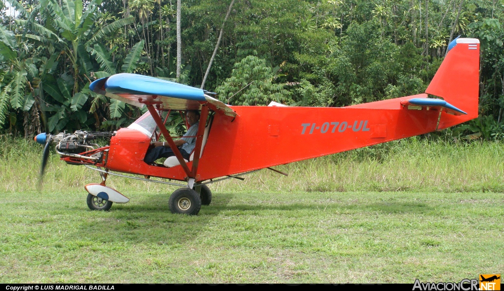 TI-070-UL - Stol - CH701 - Privado