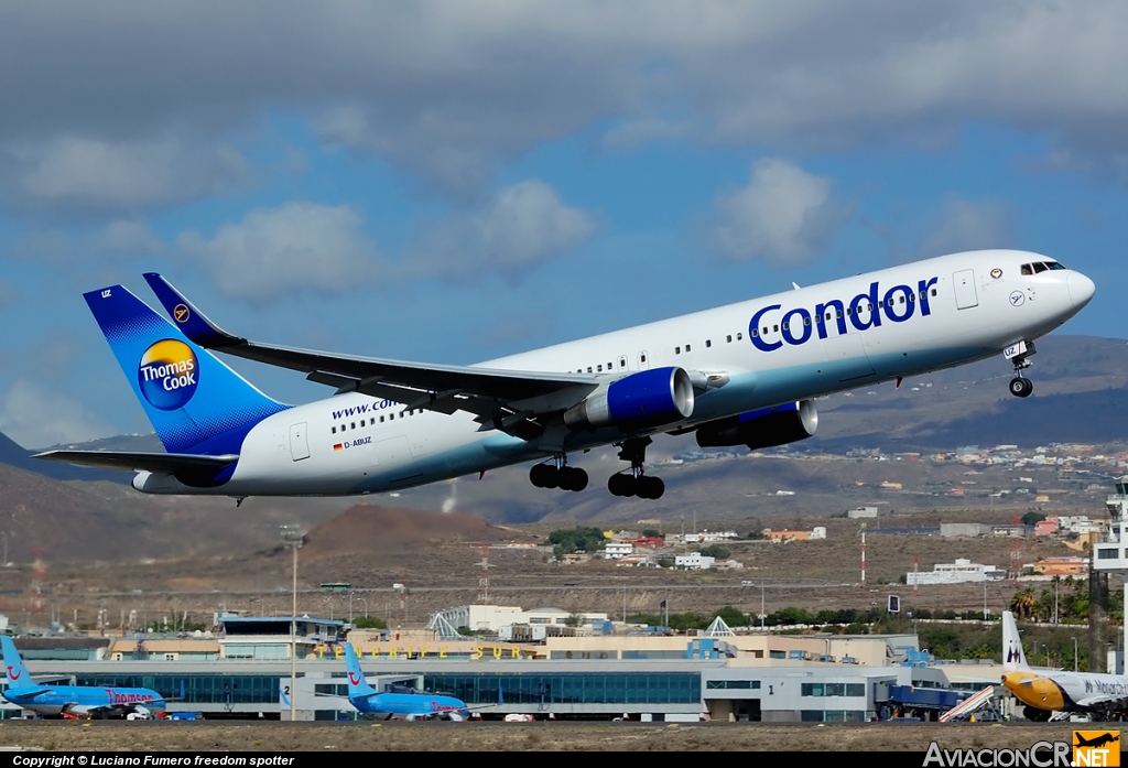 D-ABUZ - Boeing 767-330(ER) - Condor