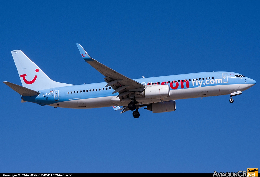 G-FDZB - Boeing 737-8K5 - Thomsonfly