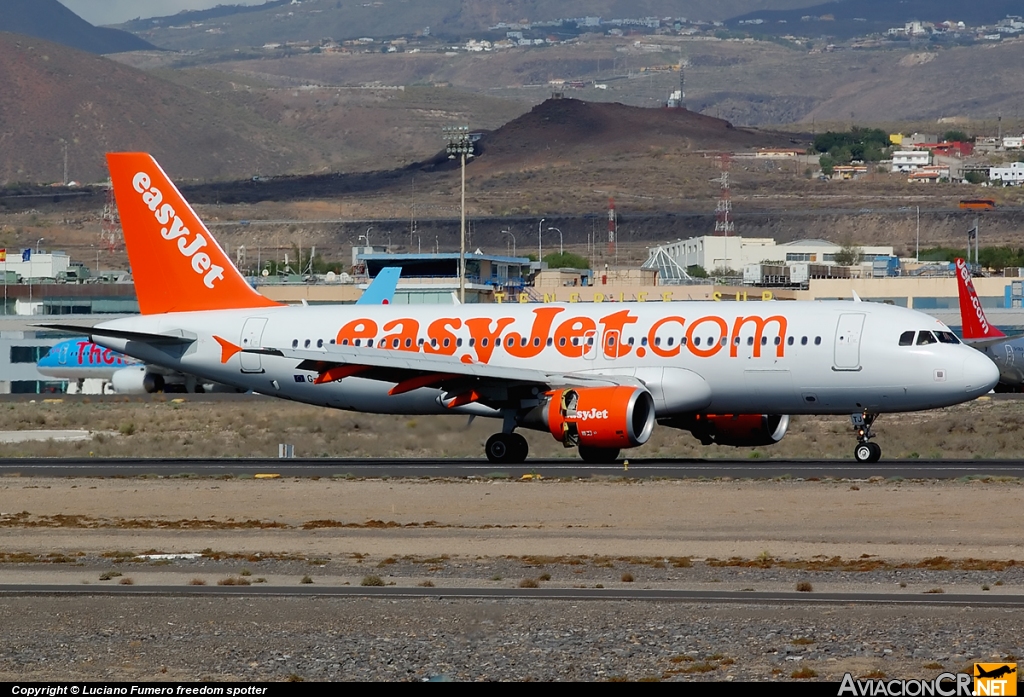 G-EZTJ - Airbus A320-214 - EasyJet Airline