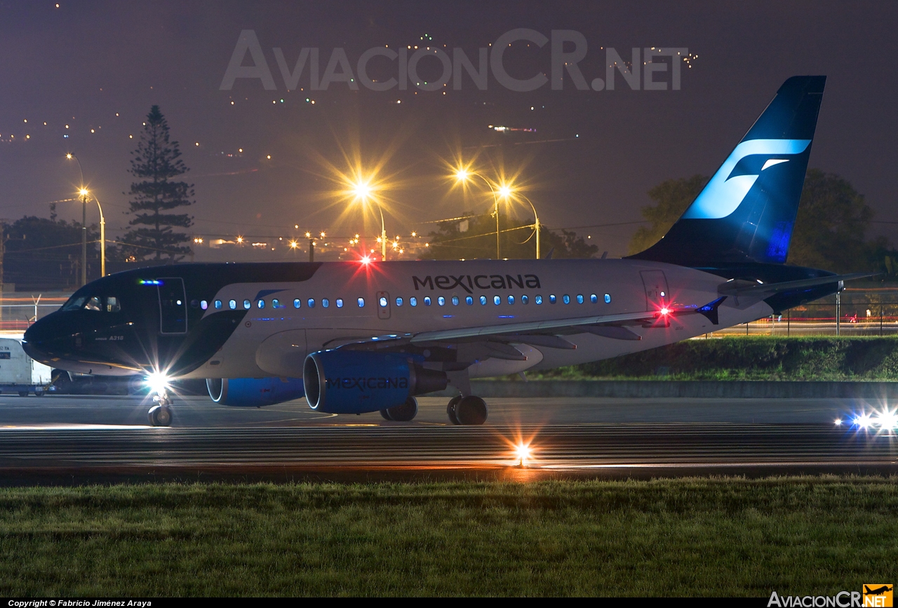 XA-UBQ - Airbus A318-111 - Mexicana