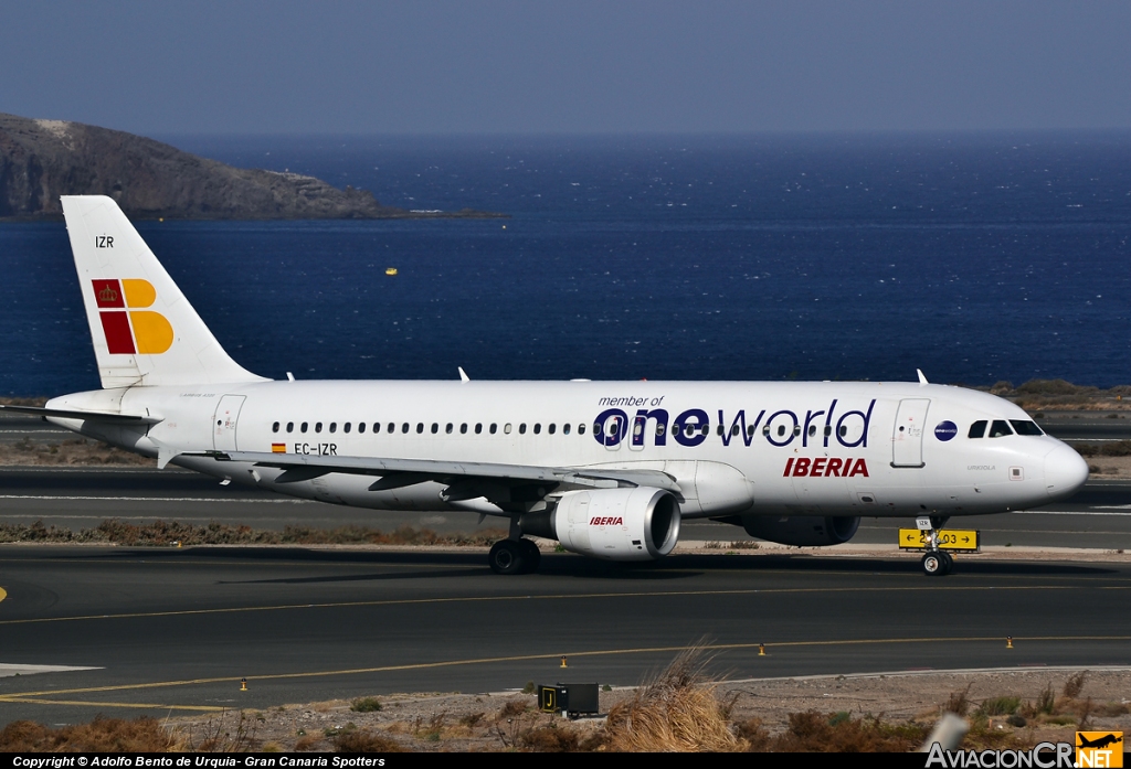 EC-IZR - Airbus A320-214 - Iberia