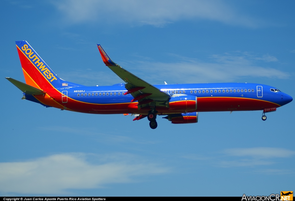 N8320J - Boeing 737-8H4 - Southwest Airlines