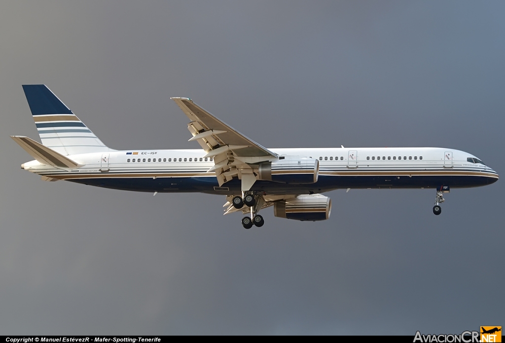 EC-ISY - Boeing 757-256 - Privilege Style
