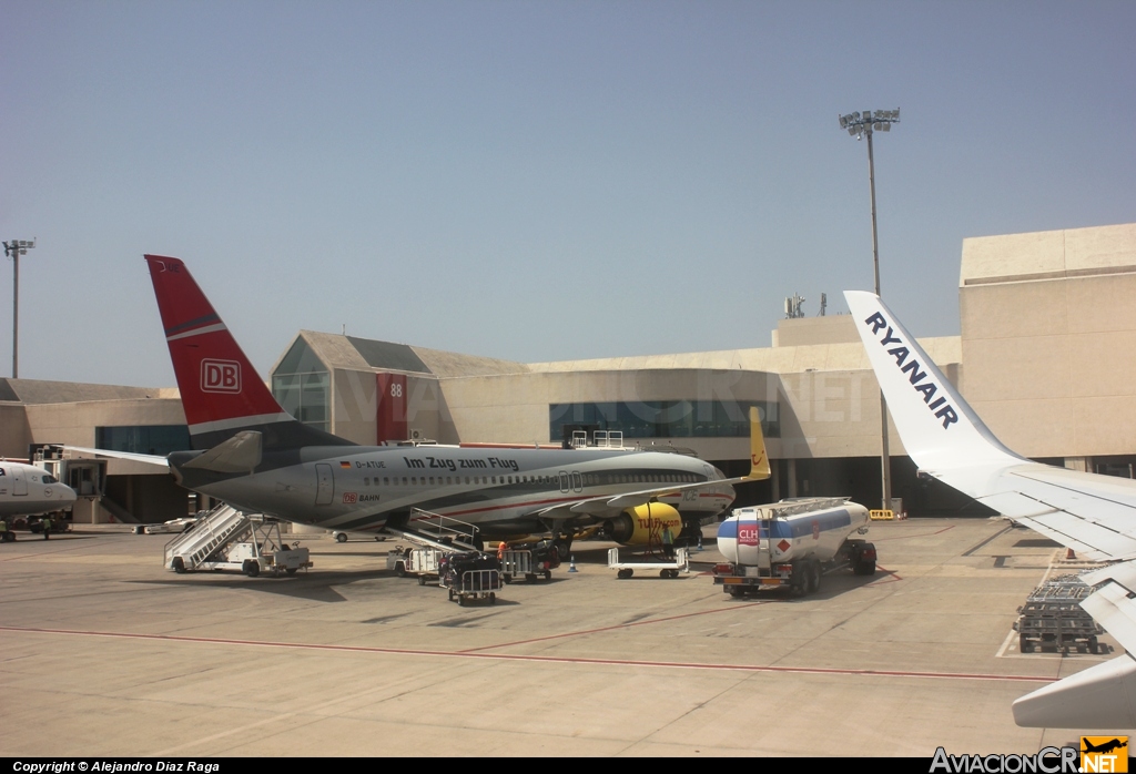 D-ATUE - Boeing 737-8K5 - TUIfly