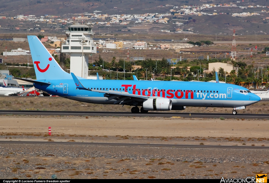 G-FDZB - Boeing 737-8K5 - Thomsonfly