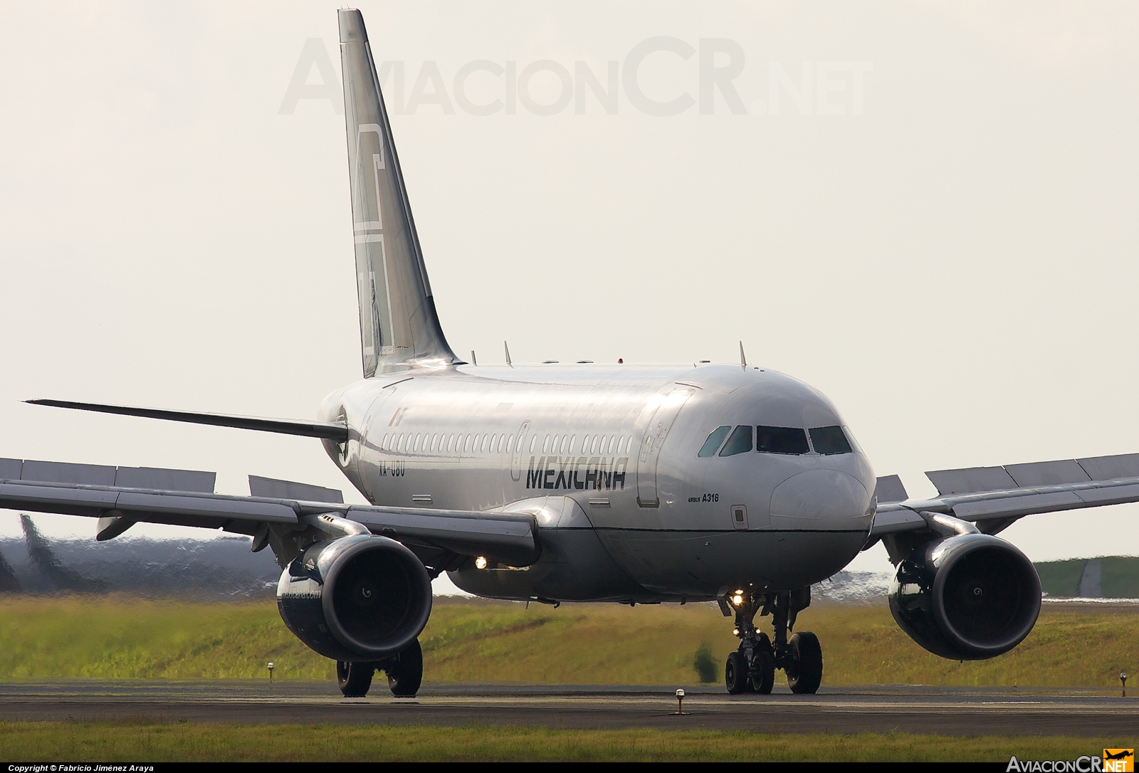 XA-UBU - Airbus A318-112 - Mexicana