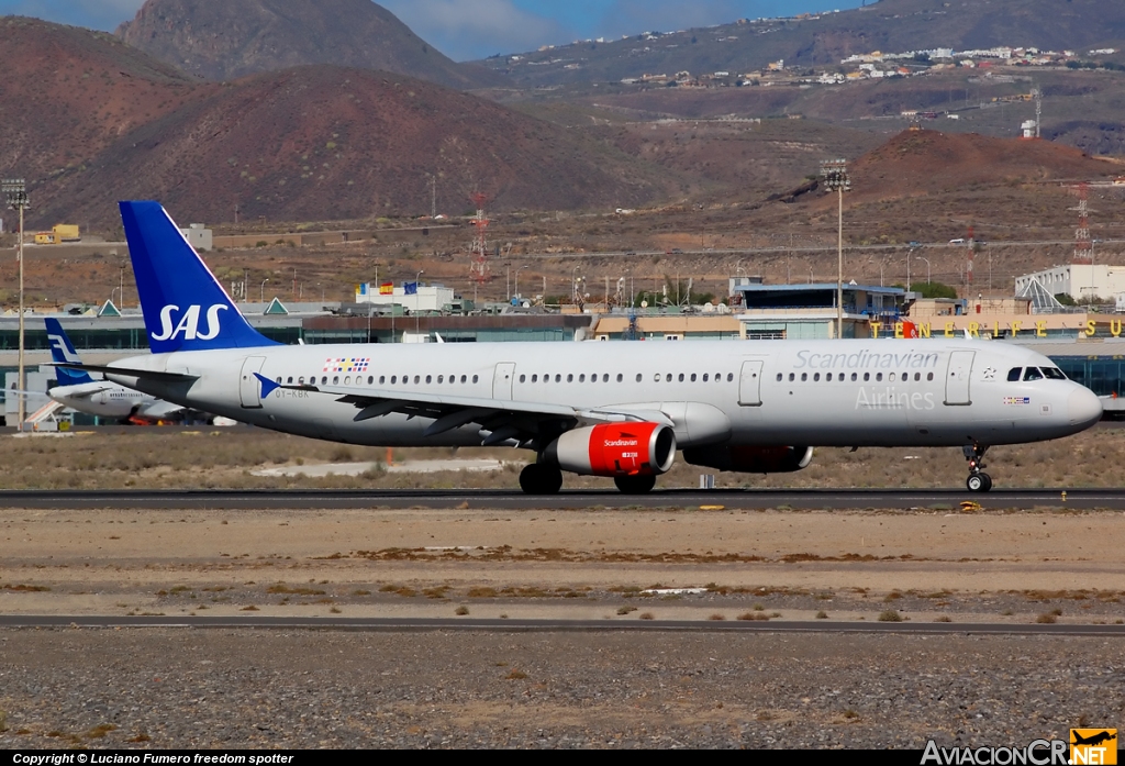 OY-KBK - Airbus A321-232 - Scandinavian Airlines - SAS