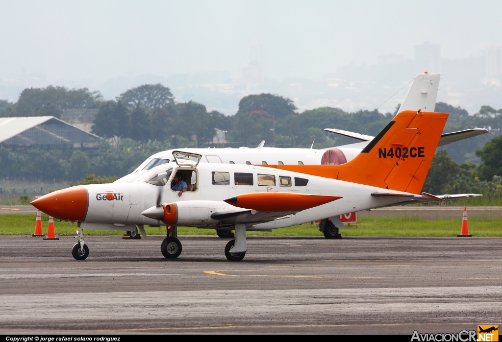 N402CE - Cessna 402B - GeoAir