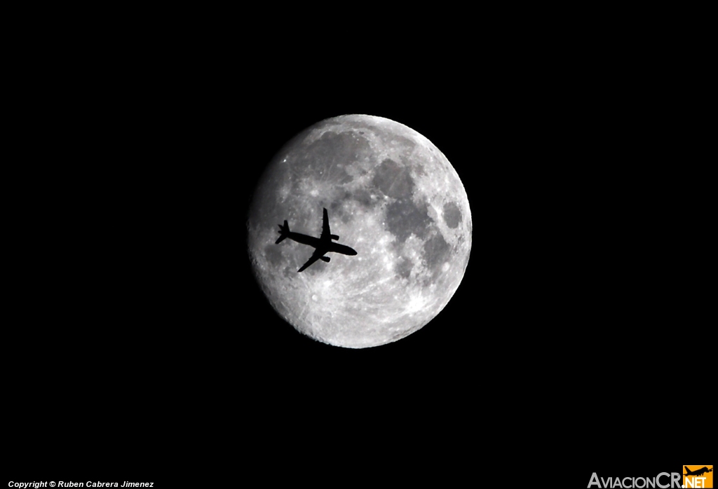 CN-NMA - Airbus A320-214 - Air Arabia Maroc