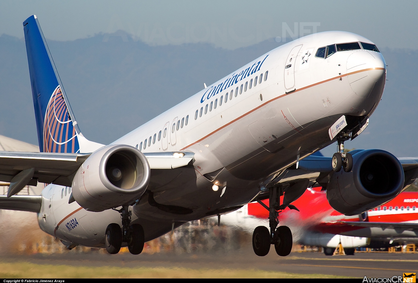 N76504 - Boeing 737-824 - Continental Airlines