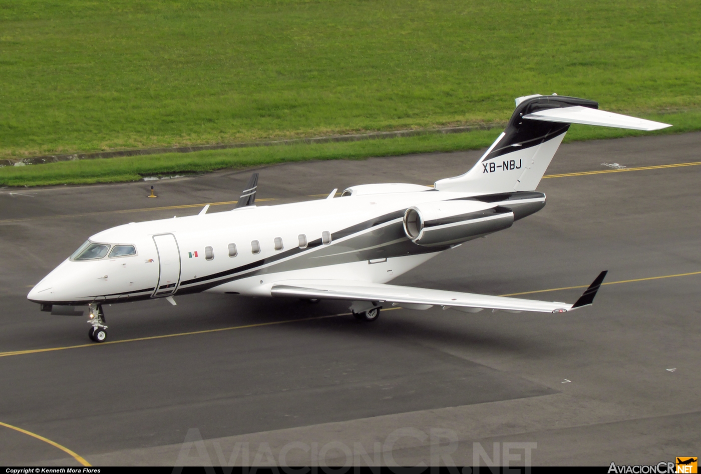 XA-NBJ - Bombardier BD-100-1A10 Challenger 300 - Privado