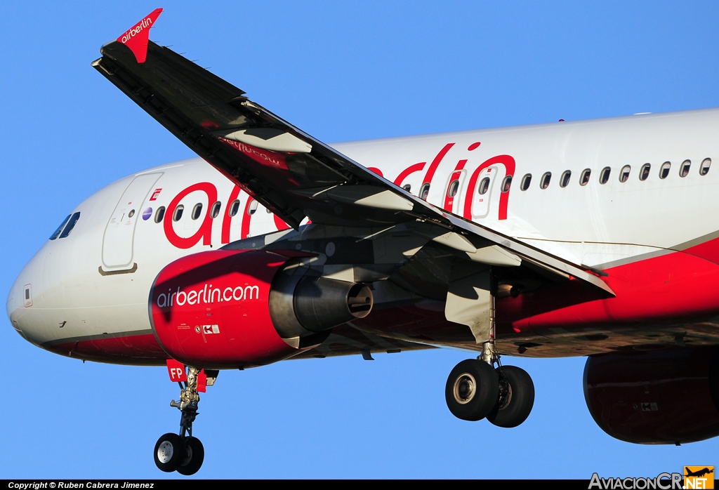 D-ABFP - Airbus A320-214 - Air Berlin