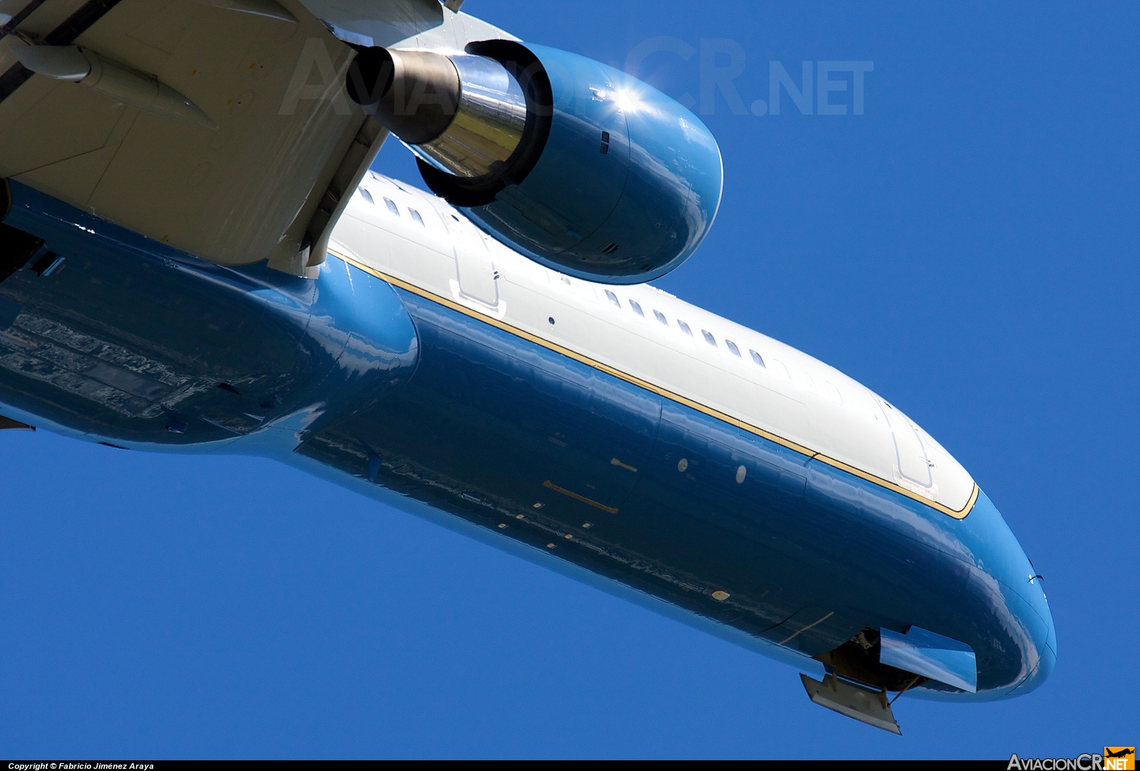 98-0001 - Boeing C-32A (757-2G4) - USAF - United States Air Force - Fuerza Aerea de EE.UU