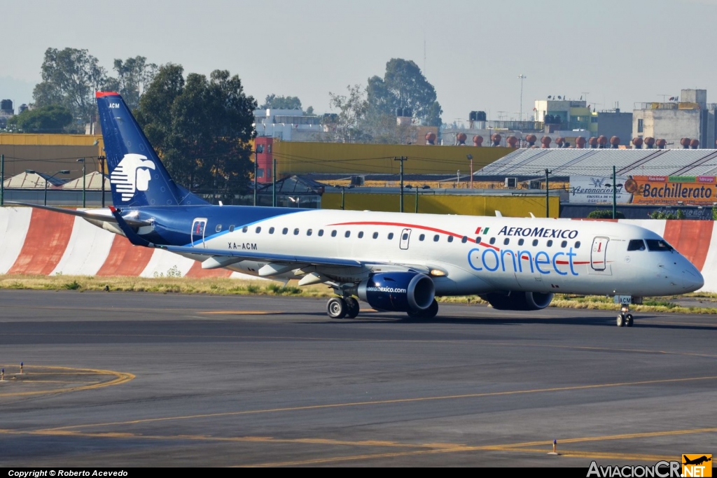 XA-ACM - Embraer ERJ-190-100AR - AeroMexico Connect