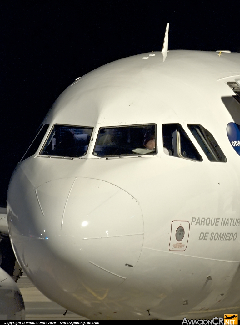 EC-HDN - Airbus A320-214 - Iberia