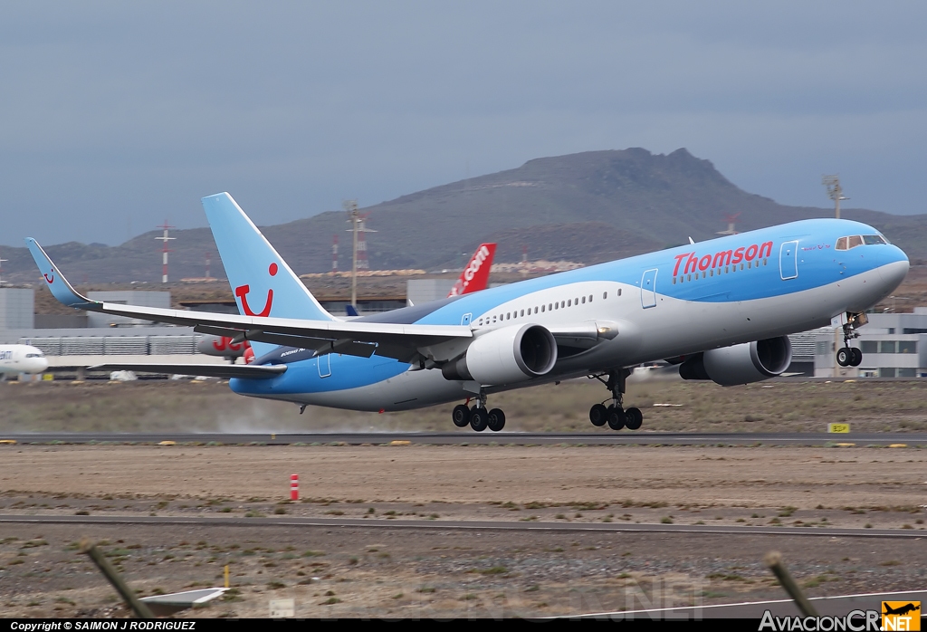 G-OBYG - Boeing 767-304/ER - Thomson Airways