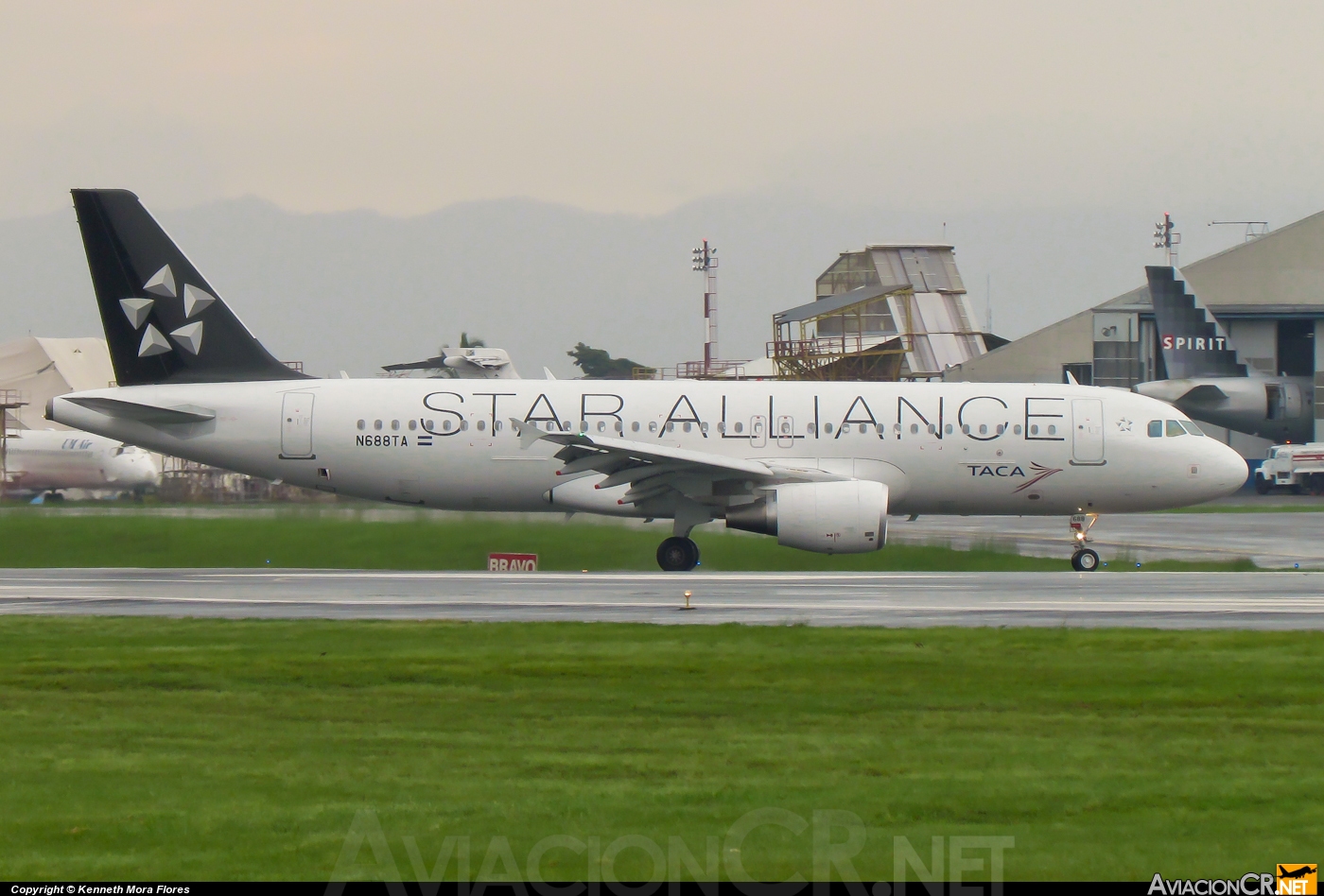 N688TA - Airbus A320-214 - TACA