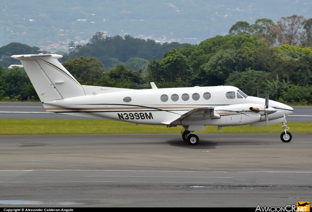 N399BM - Beechcraft Super King Air 200 - Privado