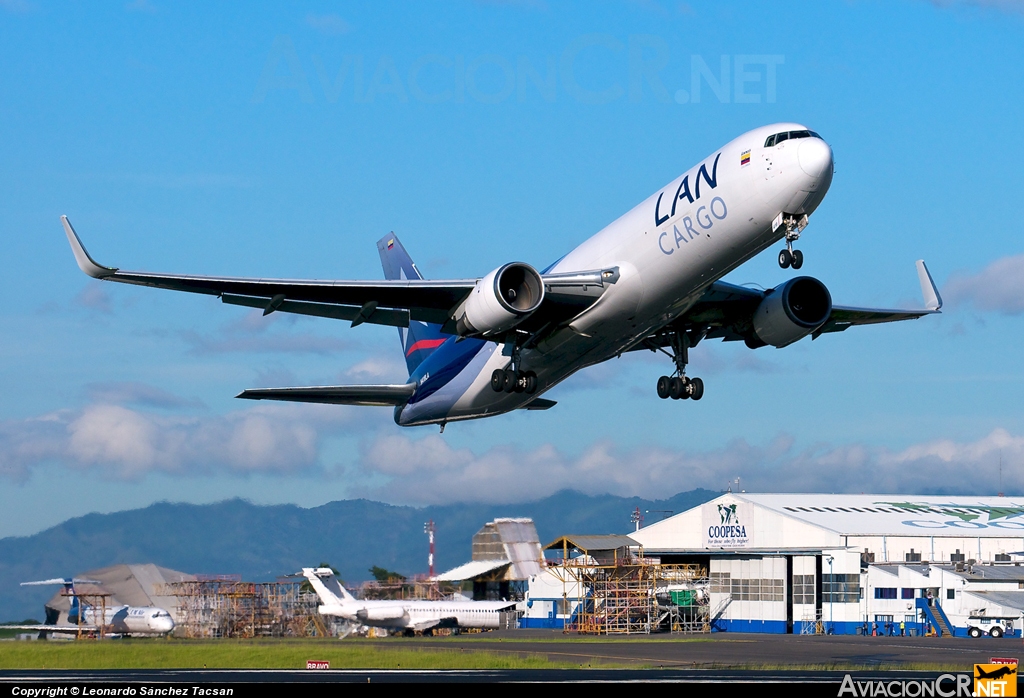 N418LA - Boeing 767-316F(ER) - LAN Cargo
