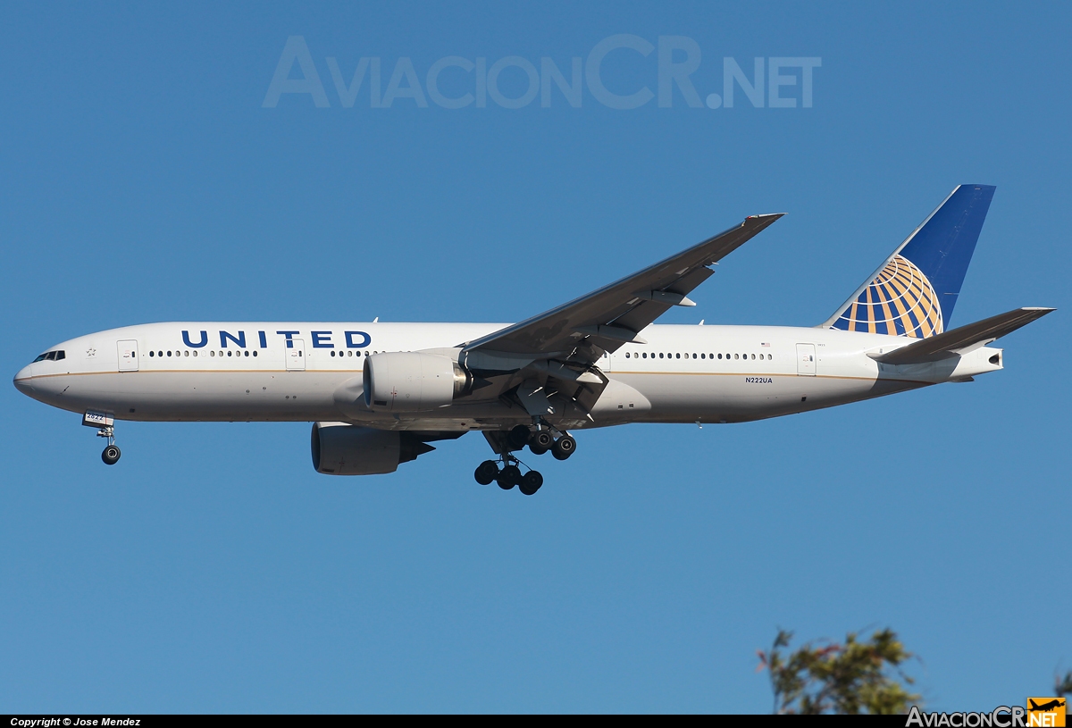 N222UA - Boeing 777-222(ER) - United Airlines