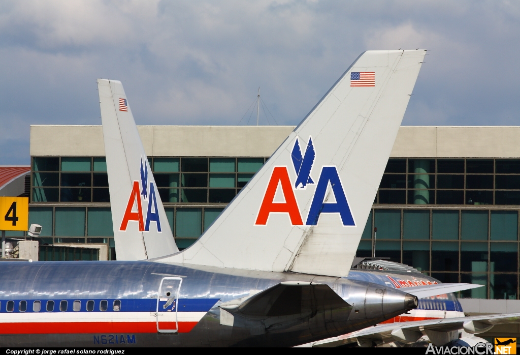 N621AM - Boeing 757-223 - American Airlines