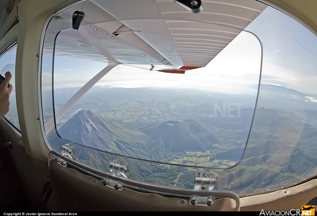 TI-ABE - Cessna 182Q Skylane II - Privado