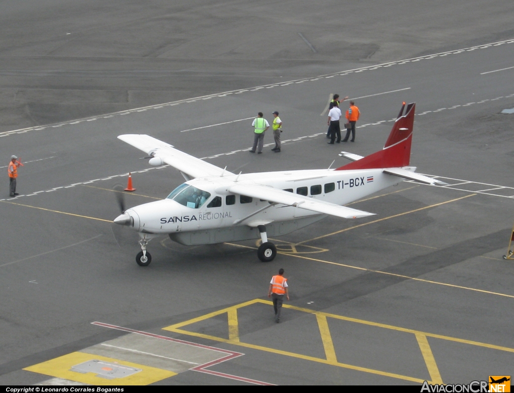 TI-BCX - Cessna 208B Grand Caravan - SANSA - Servicios Aereos Nacionales S.A.