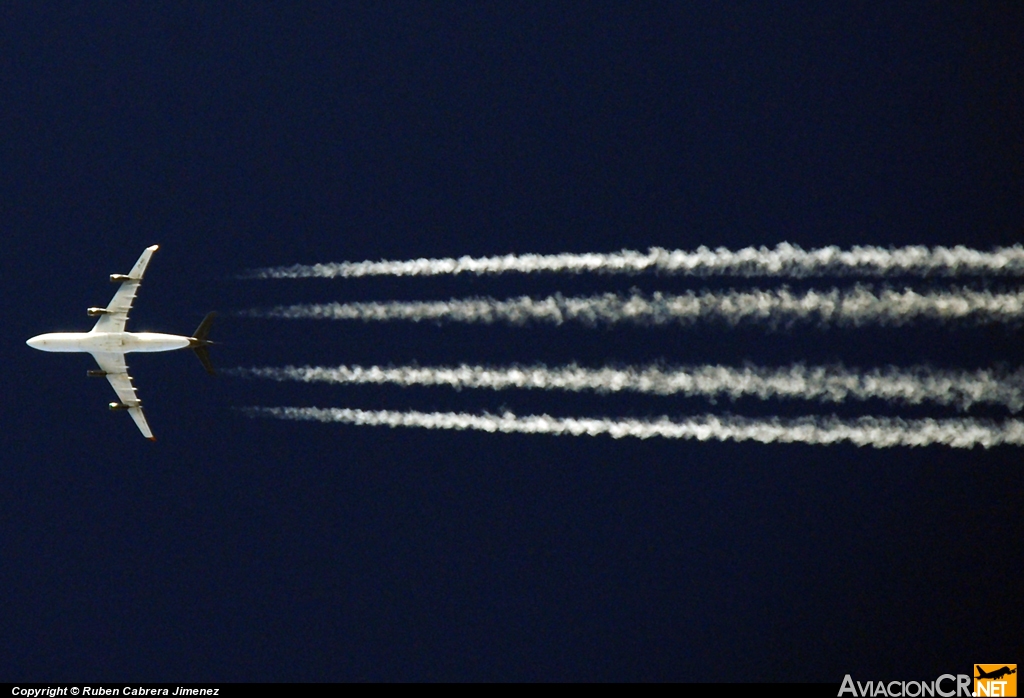 JY-AIC -  Airbus A340-212 - Royal Jordanian