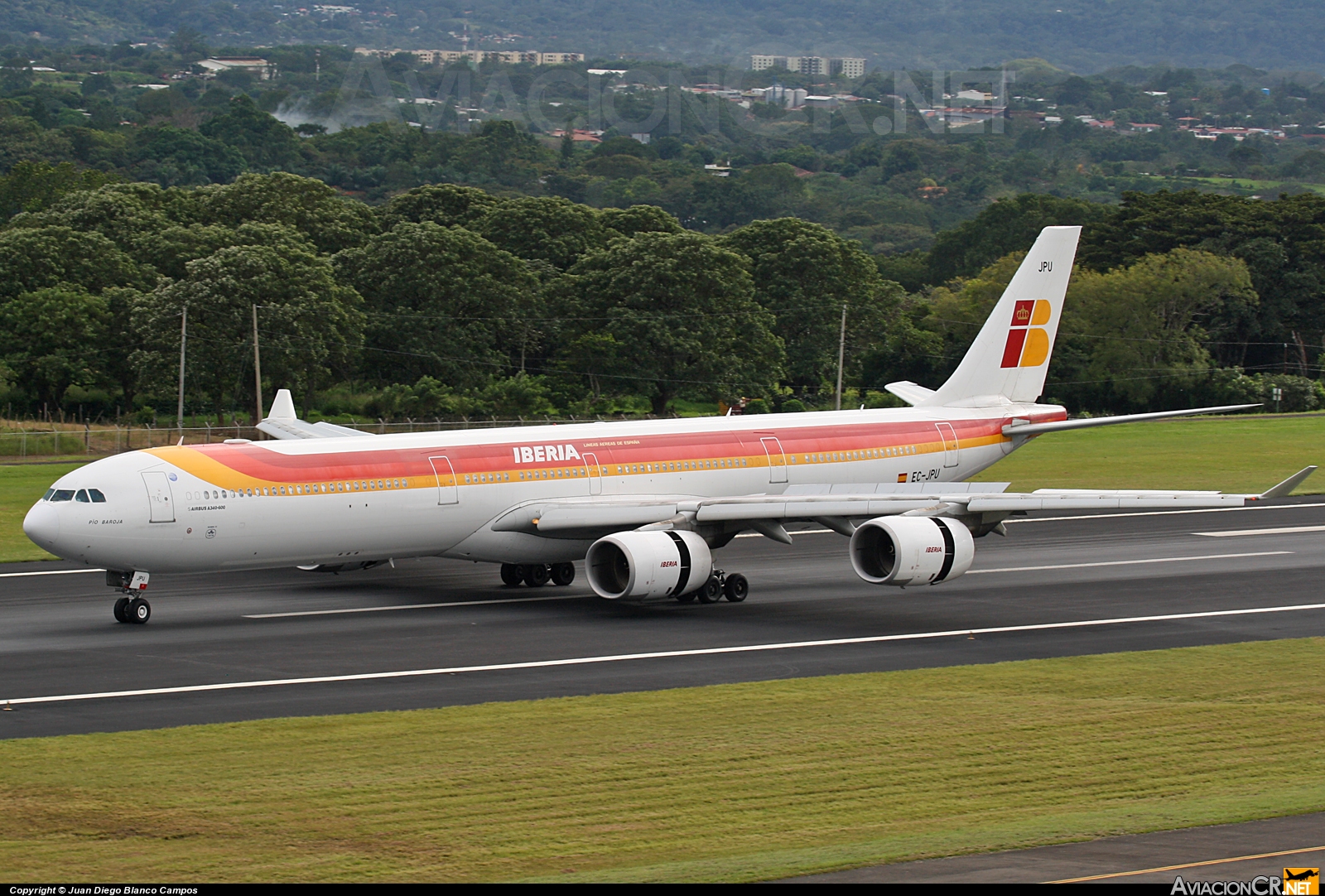 EC-JPU - Airbus A340-642 - Iberia