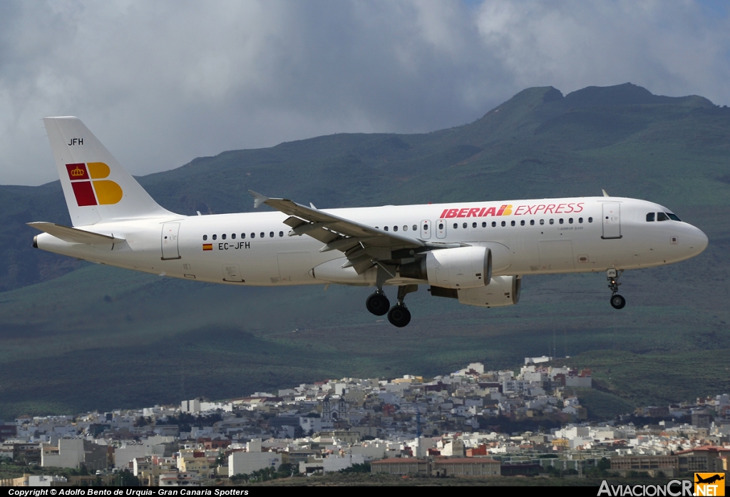 EC-JFH - Airbus A320-214 - Iberia Express