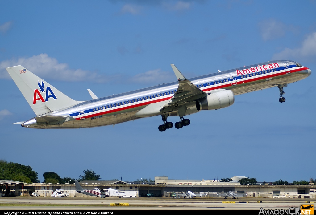 N679AN - Boeing 757-223 - American Airlines