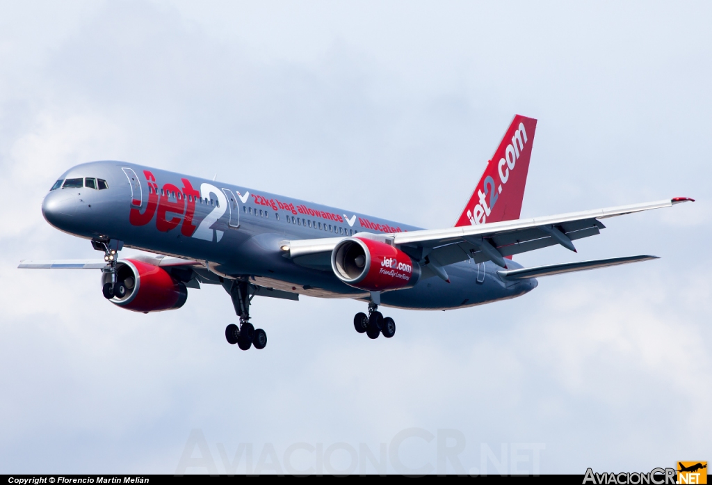 G-LSAI - Boeing 757-21B - Jet2.com