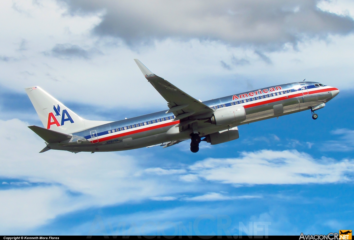 N882NN - Boeing 737-823 - American Airlines