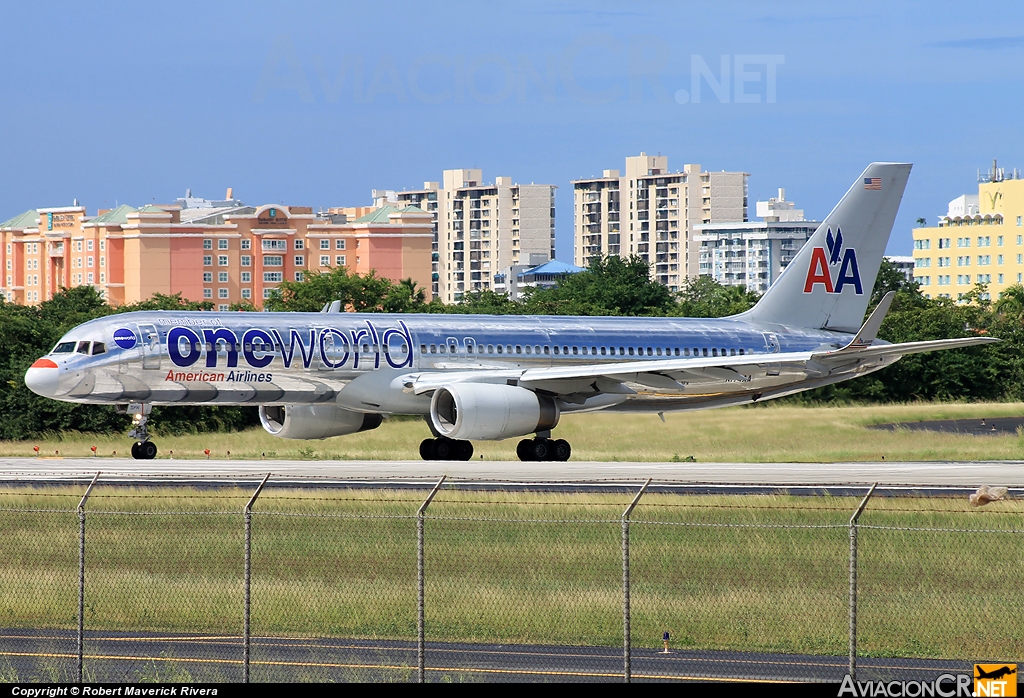 N174AA - Boeing 757-223 - American Airlines