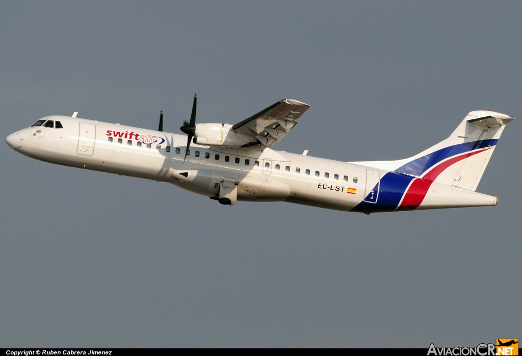 EC-LST - ATR ATR-72-201 - Swiftair