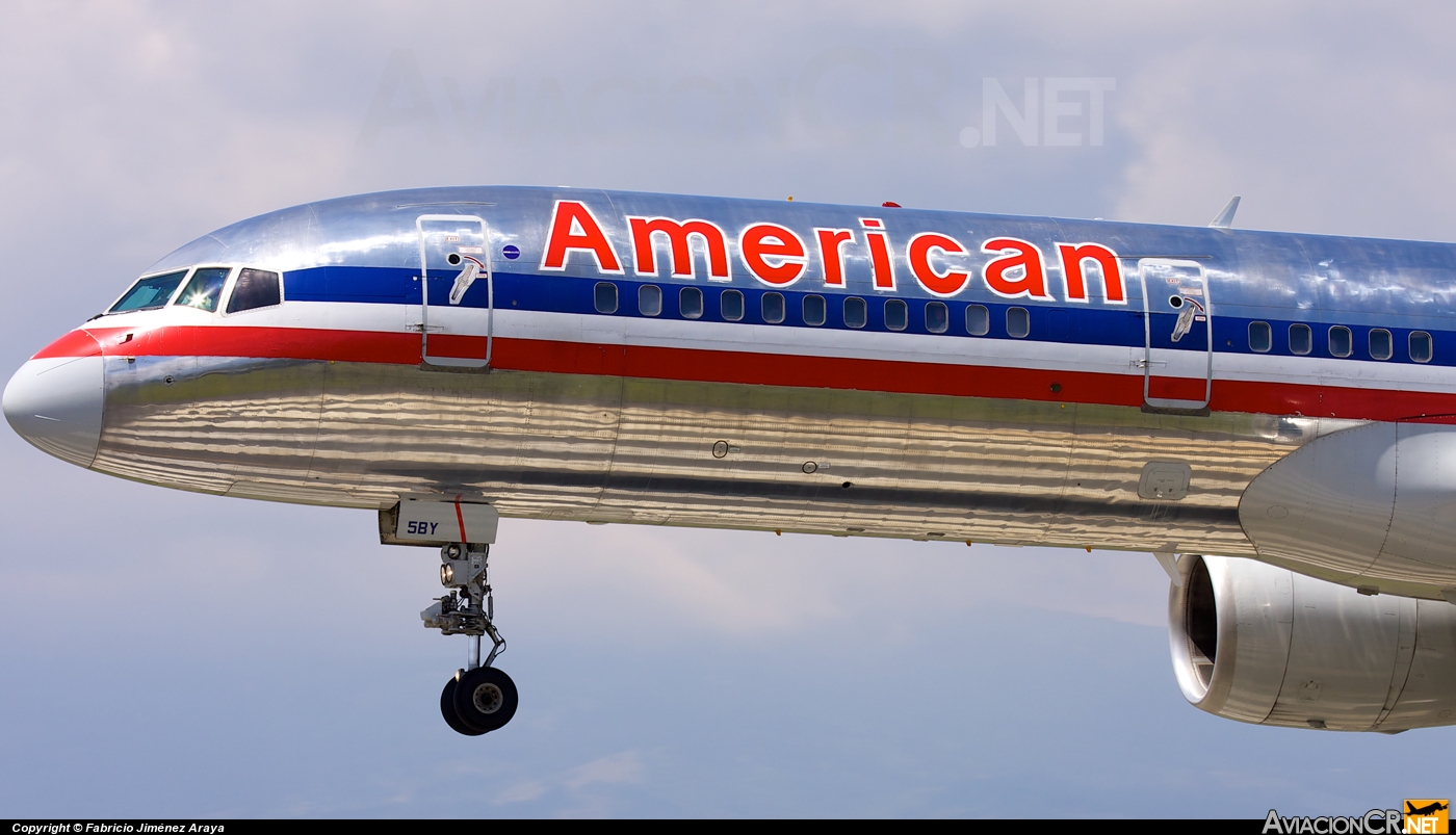 N652AA - Boeing 757-223 - American Airlines