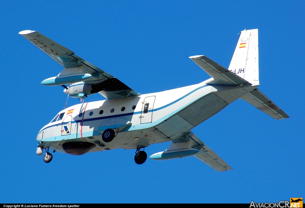 EC-LJH - CASA C-212-200 - Aduanas- España