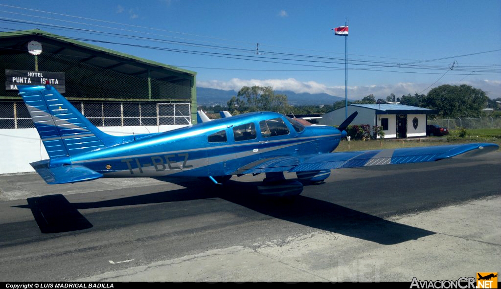 TI-BEZ - Piper PA-28-181 Archer II - CPEA - Escuela de Aviación