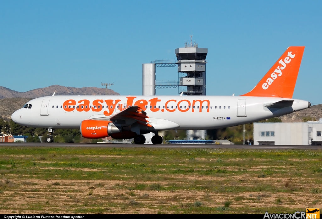 G-EZTX - Airbus A320-214 - EasyJet Airlines