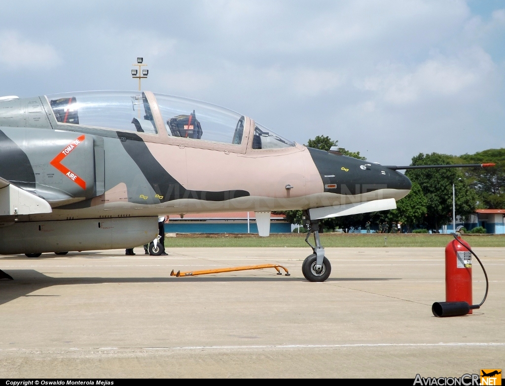 1303 - Hongdu K-8W Karakorum - Aviacion Militar Bolivariana Venezolana AMBV