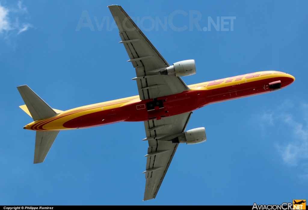 HP-1910DAE - Boeing 757-27A(SF) - DHL Aero Expreso