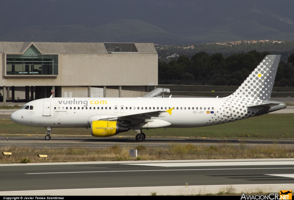 EC-JSY - Airbus A320-214 - Vueling
