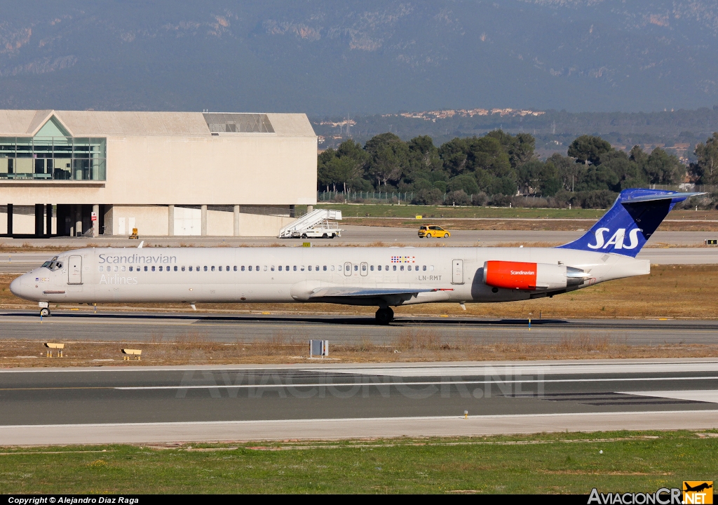 LN-RMT - McDonnell Douglas MD-81 (DC-9-81) - Scandinavian Airlines