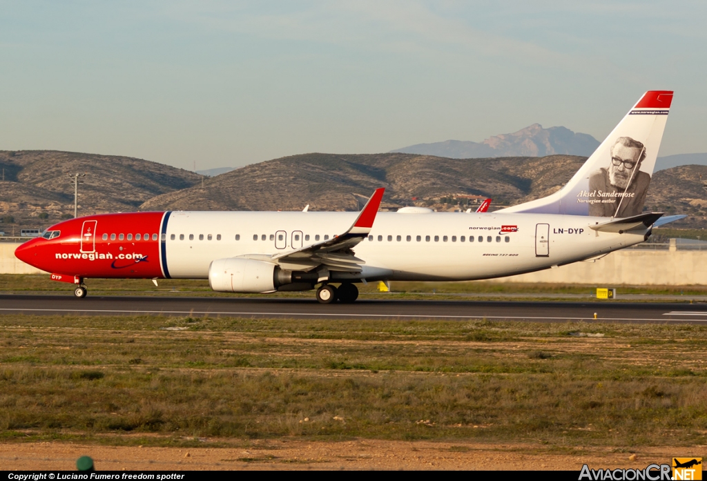 LN-DYP - Boeing 737-8JP - Norwegian Air Shuttle